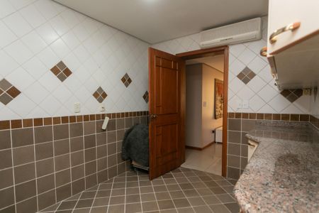 Apartamento à venda com 330m², 3 quartos e 3 vagasCozinha