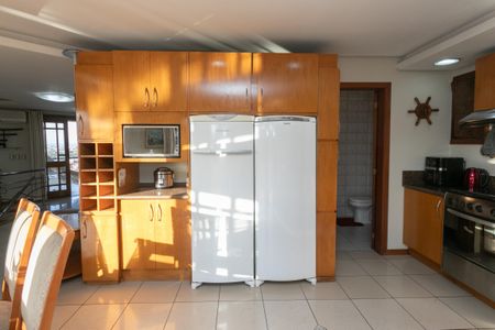 Apartamento à venda com 330m², 3 quartos e 3 vagasCozinha terraço