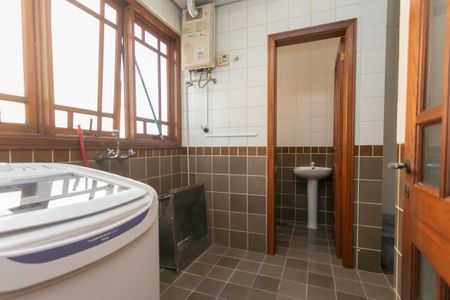 Apartamento à venda com 330m², 3 quartos e 3 vagasLavanderia