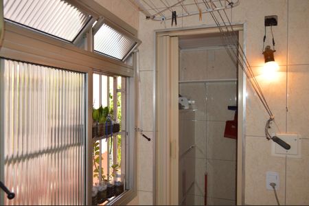 Apartamento à venda com 85m², 3 quartos e 1 vagaÁrea de Serviço