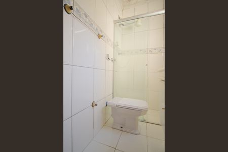 Casa à venda com 207m², 5 quartos e 1 vagaBanheiro da Suíte