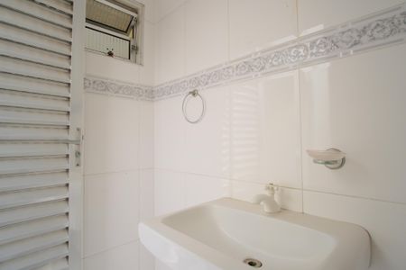 Casa à venda com 207m², 5 quartos e 1 vagaBanheiro de serviço