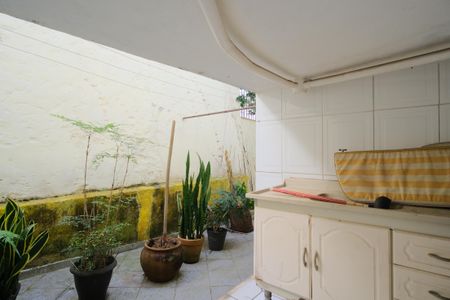 Casa à venda com 207m², 5 quartos e 1 vagaÁrea de Serviço 2