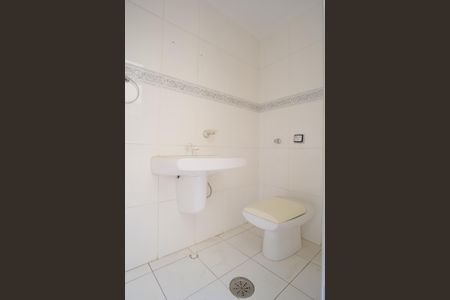 Casa à venda com 207m², 5 quartos e 1 vagaBanheiro de serviço