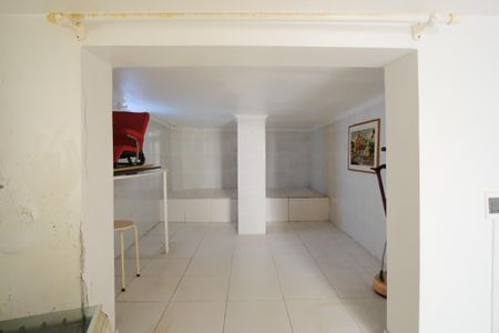 Casa à venda com 207m², 5 quartos e 1 vagaPorão