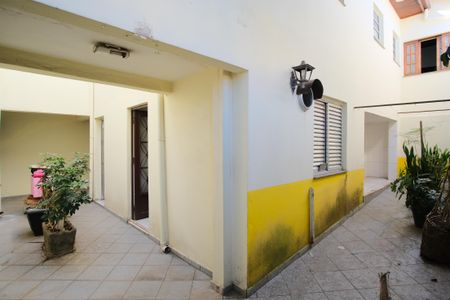 Casa à venda com 207m², 5 quartos e 1 vagaQuintal