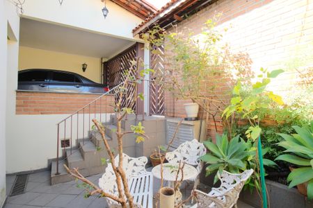 Casa à venda com 207m², 5 quartos e 1 vagaJardim