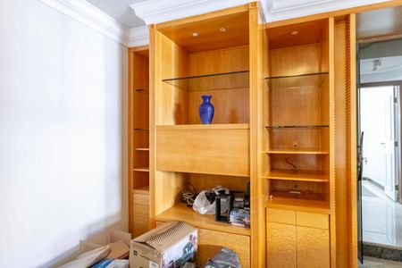 Casa à venda com 1000m², 4 quartos e 11 vagas Casa à venda com 1000m², 4 quartos e 11 vagasSala 1