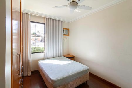 Casa à venda com 1000m², 4 quartos e 11 vagas Casa à venda com 1000m², 4 quartos e 11 vagasSuíte 4