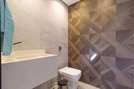 Casa à venda com 1000m², 4 quartos e 11 vagas Casa à venda com 1000m², 4 quartos e 11 vagasBanheiro de Serviço