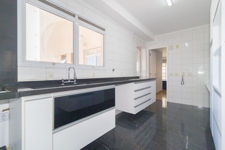 Apartamento à venda com 134m², 3 quartos e 2 vagasCozinha