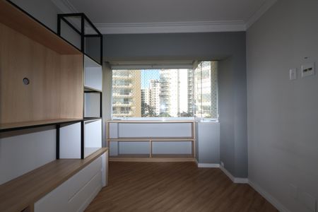 Apartamento à venda com 70m², 2 quartos e 2 vagasSala
