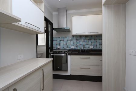 Apartamento à venda com 70m², 2 quartos e 2 vagasCozinha