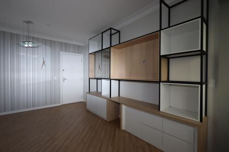 Apartamento à venda com 70m², 2 quartos e 2 vagasSala
