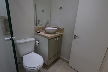 Apartamento à venda com 70m², 2 quartos e 2 vagasBanheiro Social