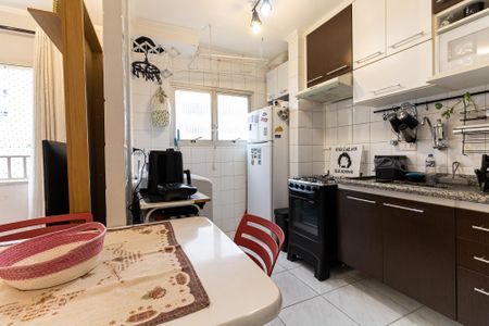 Apartamento à venda com 55m², 2 quartos e 1 vagaCozinha