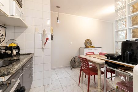 Apartamento à venda com 55m², 2 quartos e 1 vagaCozinha