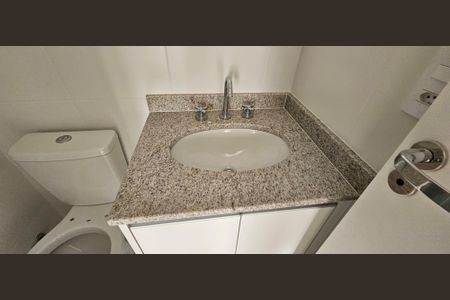 Apartamento para alugar com 46m², 1 quarto e 1 vaga Apartamento para alugar com 46m², 1 quarto e 1 vagaBanheiro