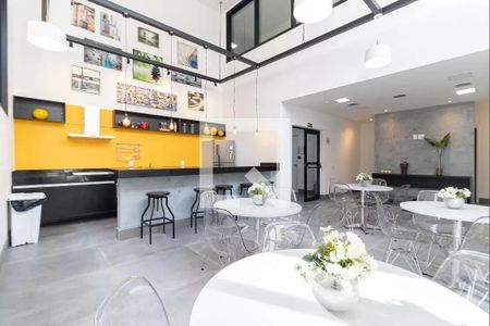 Apartamento à venda com 42m², 1 quarto e 1 vagaÁrea comum