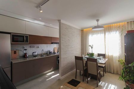 Apartamento à venda com 38m², 2 quartos e sem vaga Apartamento à venda com 38m², 2 quartos e sem vagaSala