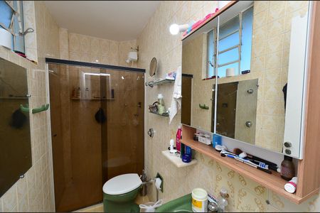 Apartamento à venda com 100m², 3 quartos e 1 vaga Apartamento à venda com 100m², 3 quartos e 1 vagaBanheiro Social