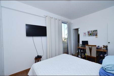 Apartamento à venda com 100m², 3 quartos e 1 vaga Apartamento à venda com 100m², 3 quartos e 1 vagaSuite
