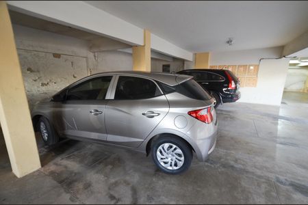 Apartamento à venda com 100m², 3 quartos e 1 vaga Apartamento à venda com 100m², 3 quartos e 1 vagaGaragem