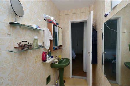 Apartamento à venda com 100m², 3 quartos e 1 vaga Apartamento à venda com 100m², 3 quartos e 1 vagaBanheiro Social