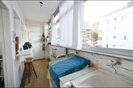 Apartamento à venda com 100m², 3 quartos e 1 vaga Apartamento à venda com 100m², 3 quartos e 1 vagaÁrea de Serviço