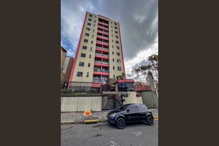 Apartamento à venda com 78m², 3 quartos e 2 vagas Apartamento à venda com 78m², 3 quartos e 2 vagasFachada e portaria