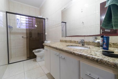 Casa à venda com 185m², 3 quartos e 4 vagas Casa à venda com 185m², 3 quartos e 4 vagasBanheiro