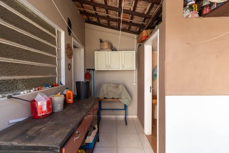 Casa à venda com 185m², 3 quartos e 4 vagas Casa à venda com 185m², 3 quartos e 4 vagasCasa 02 - Área de serviço