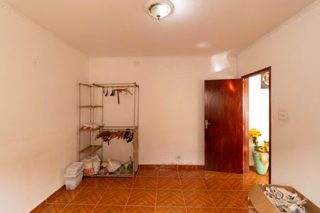 Casa à venda com 185m², 3 quartos e 4 vagas Casa à venda com 185m², 3 quartos e 4 vagasCasa 02 - Quarto