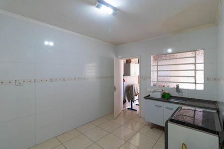 Casa à venda com 185m², 3 quartos e 4 vagas Casa à venda com 185m², 3 quartos e 4 vagasCasa 02 - Cozinha