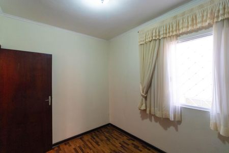 Casa à venda com 185m², 3 quartos e 4 vagas Casa à venda com 185m², 3 quartos e 4 vagasQuarto 02