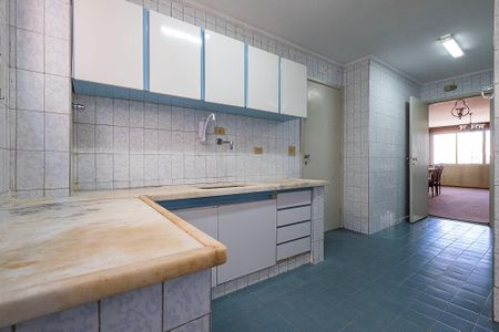 Apartamento para alugar com 144m², 3 quartos e 1 vaga Apartamento para alugar com 144m², 3 quartos e 1 vagaCozinha