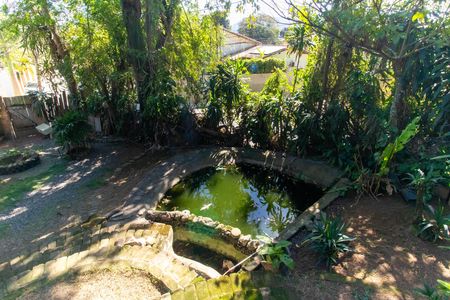 Casa à venda com 897m², 3 quartos e 8 vagas Casa à venda com 897m², 3 quartos e 8 vagasÁrea externa