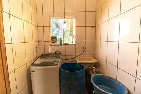 Casa à venda com 897m², 3 quartos e 8 vagas Casa à venda com 897m², 3 quartos e 8 vagasÁrea de Serviço