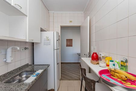 Apartamento à venda com 58m², 2 quartos e 1 vagaCozinha e Área de Serviço
