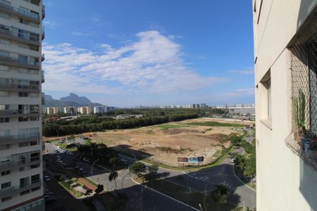 Apartamento à venda com 77m², 2 quartos e 1 vagaSala - Varanda