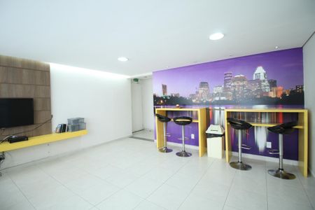 Apartamento à venda com 32m², 1 quarto e sem vagaÁrea comum