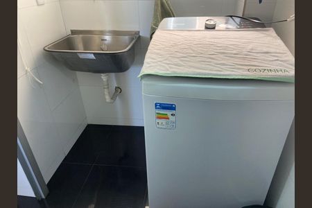 Apartamento à venda com 110m², 3 quartos e 2 vagas Apartamento à venda com 110m², 3 quartos e 2 vagasLavanderia