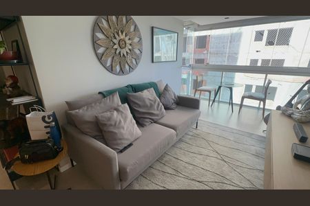 Apartamento para alugar com 74m², 2 quartos e 1 vaga Apartamento para alugar com 74m², 2 quartos e 1 vagaSala