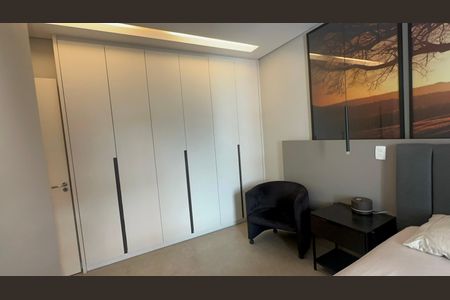 Apartamento para alugar com 74m², 2 quartos e 1 vaga Apartamento para alugar com 74m², 2 quartos e 1 vagaSuíte