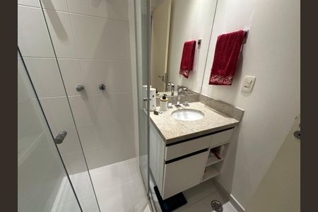 Apartamento para alugar com 74m², 2 quartos e 1 vaga Apartamento para alugar com 74m², 2 quartos e 1 vagaBanheiro Social