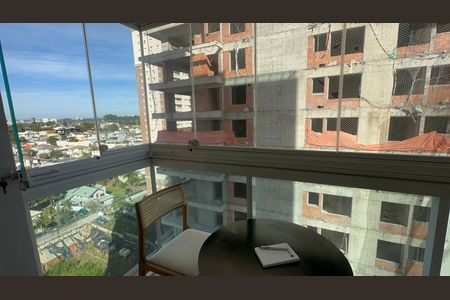 Apartamento para alugar com 74m², 2 quartos e 1 vaga Apartamento para alugar com 74m², 2 quartos e 1 vagaVaranda