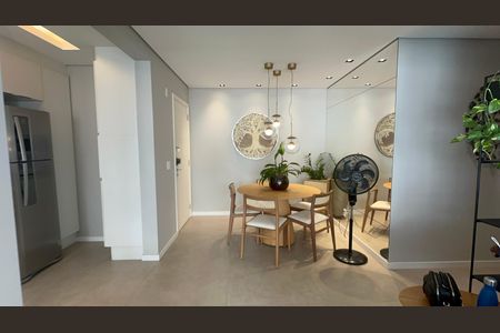 Apartamento para alugar com 74m², 2 quartos e 1 vaga Apartamento para alugar com 74m², 2 quartos e 1 vagaSala