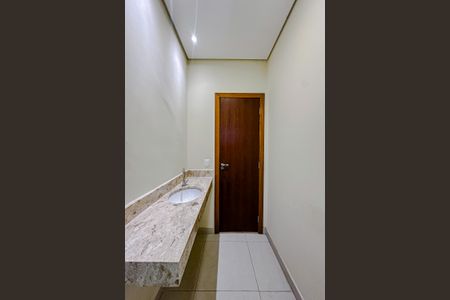 Casa à venda com 147m², 2 quartos e 4 vagasLavabo