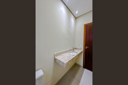 Casa à venda com 147m², 2 quartos e 4 vagasLavabo