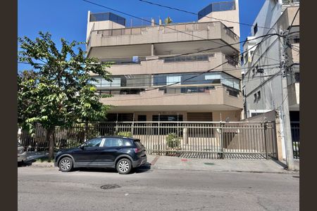 Apartamento à venda com 117m², 3 quartos e 2 vagasFachada